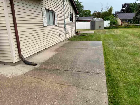 3599 Seville Lane, Saginaw MI 48604 photo 5