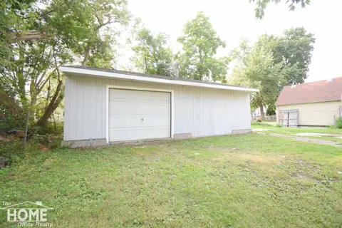 614 Alger Avenue, Owosso MI 48867 photo 3