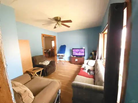 605 W Jenny Street, Bay City MI 48706 photo 2