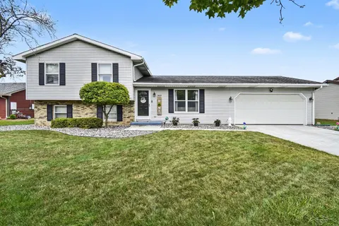 3615 Desert Drive, Saginaw MI 48603 photo 2