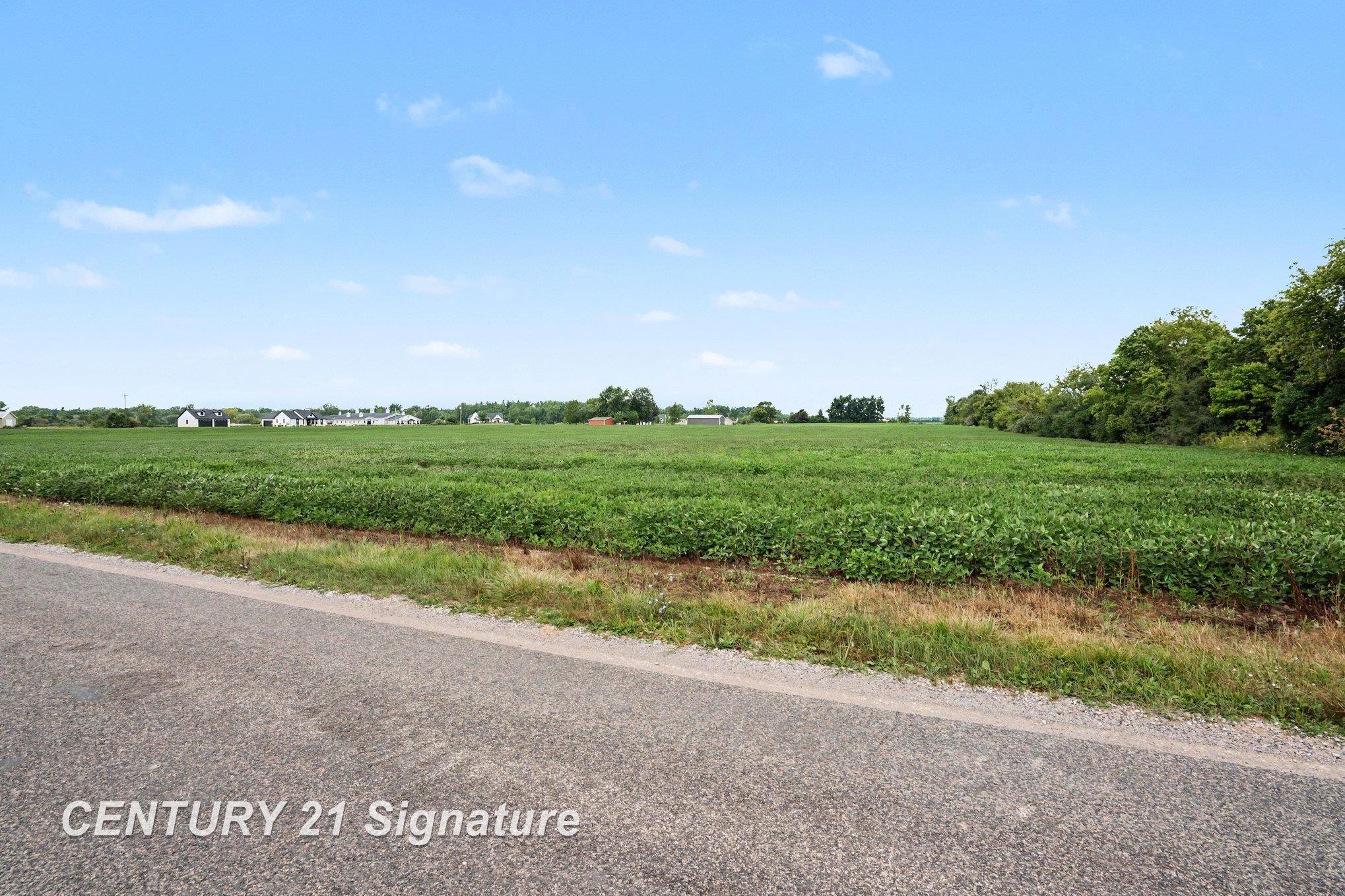 9000 Carter Road, Freeland MI 48623 photo 1