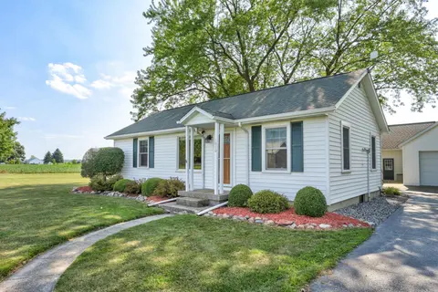 1670 S Portsmouth Road, Saginaw MI 48601 photo 4