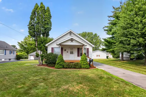 903 Nebobish Avenue, Essexville MI 48732 photo 2