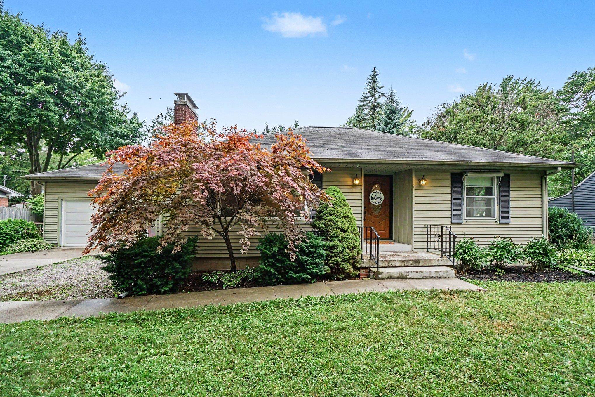 1693 Passolt Street, Saginaw MI 48638 photo 1