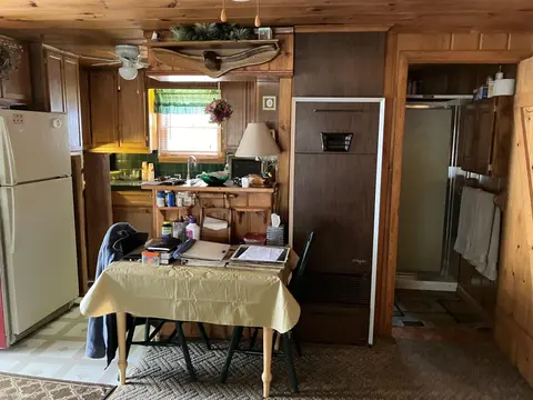 9686 Doe Road, Harrison MI 48625 photo 2