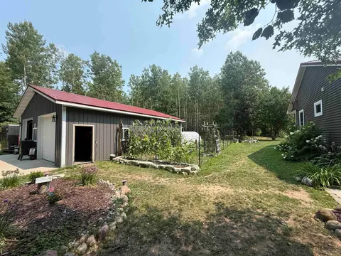 648 N Lewis Road, Shepherd MI 48883 photo 2