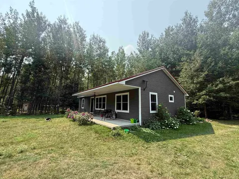 648 N Lewis Road, Shepherd MI 48883 photo 5