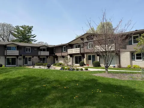 240 W Tuscola Unit 13 Street # 13, Frankenmuth MI 48734 condo for sale