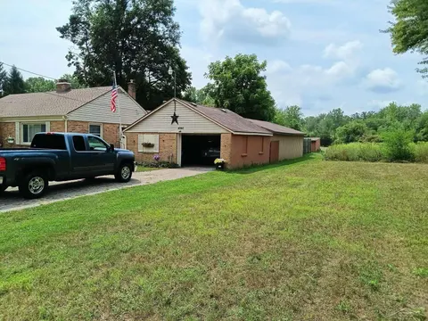 4060 S Washington Road, Bridgeport MI 48601 photo 2
