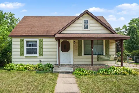 2106 Tennessee Street, Midland MI 48642-5720 photo 2