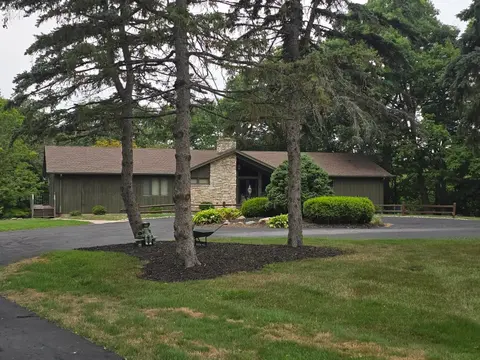 2767 Park Lane, Owosso MI 48867 home for sale