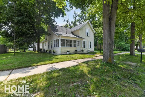 1217 Frederick Street, Owosso MI 48867 home for sale