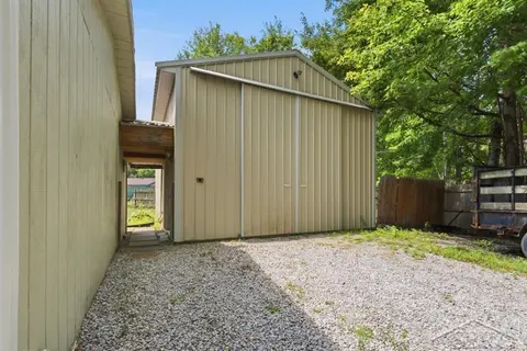 3161 N Gil-Haven Court, Sanford MI 48657 photo 2