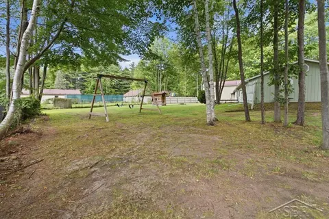 3161 N Gil-Haven Court, Sanford MI 48657 photo 5