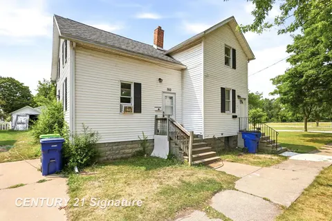 702 S Warner Street, Bay City MI 48706 photo 2