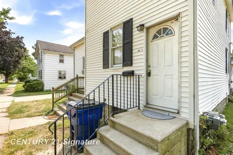 702 S Warner Street, Bay City MI 48706 photo 4