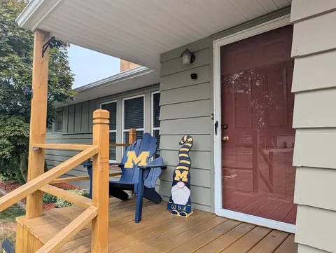 1556 Wilson Avenue, Saginaw MI 48603 photo 2