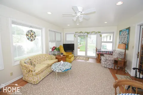 1005 Krust Drive, Owosso MI 48867 photo 5