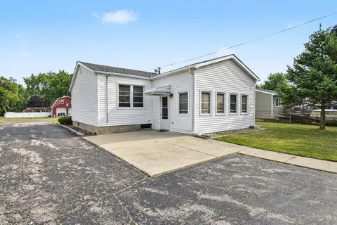 881 Edison Street, Saginaw MI 48604 photo 4