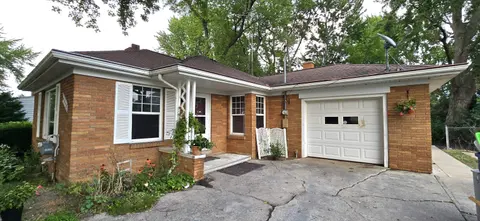 4873 N Sheridan Road, Saginaw MI 48601 photo 3