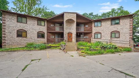 3339 S Cabaret Trail # 4, Saginaw MI 48603 condo for sale