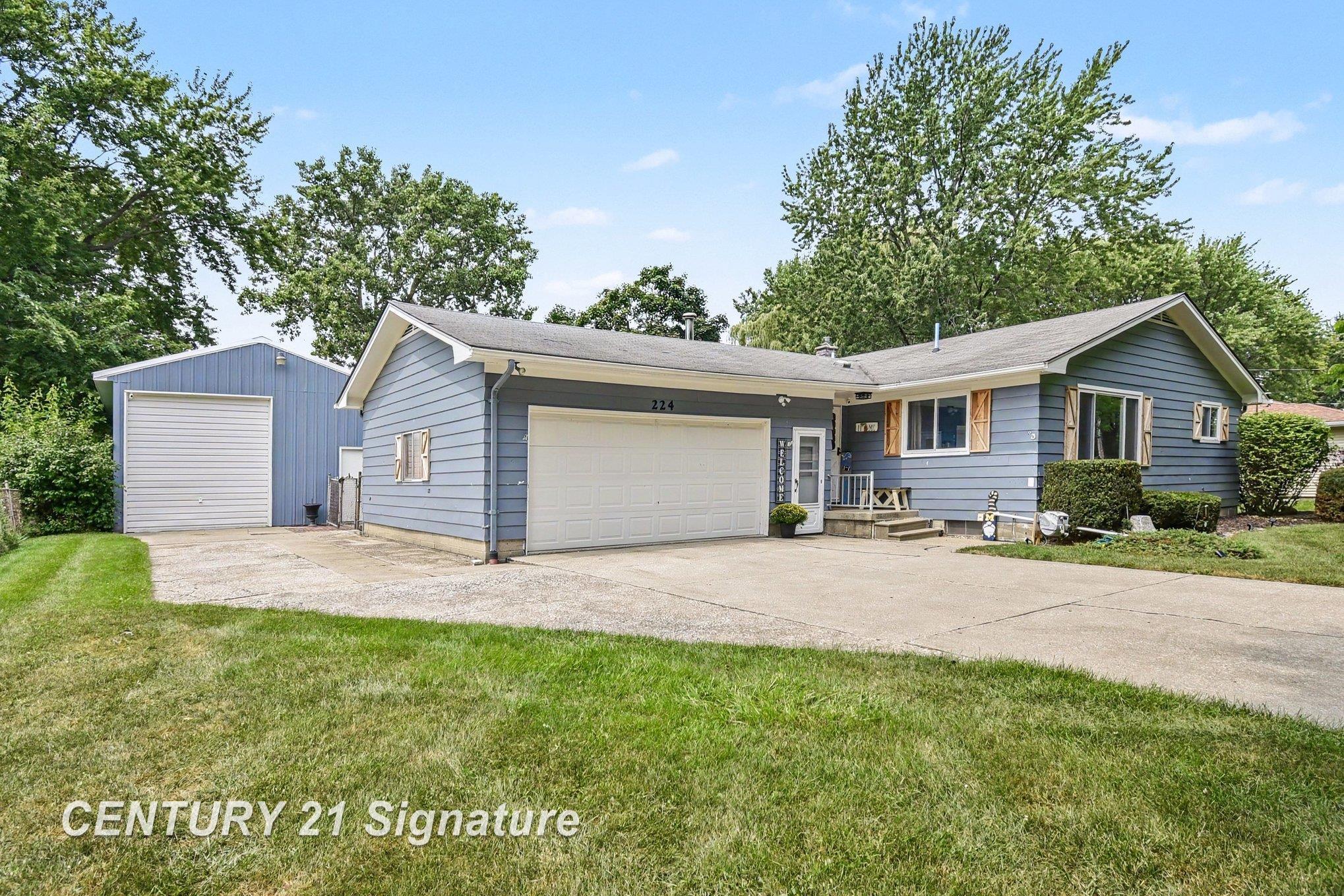 224 Barbara Lane, Saginaw MI 48601 photo 1