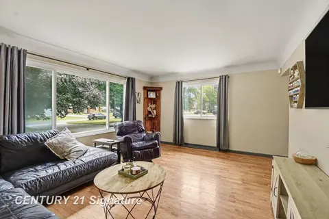 224 Barbara Lane, Saginaw MI 48601 photo 4