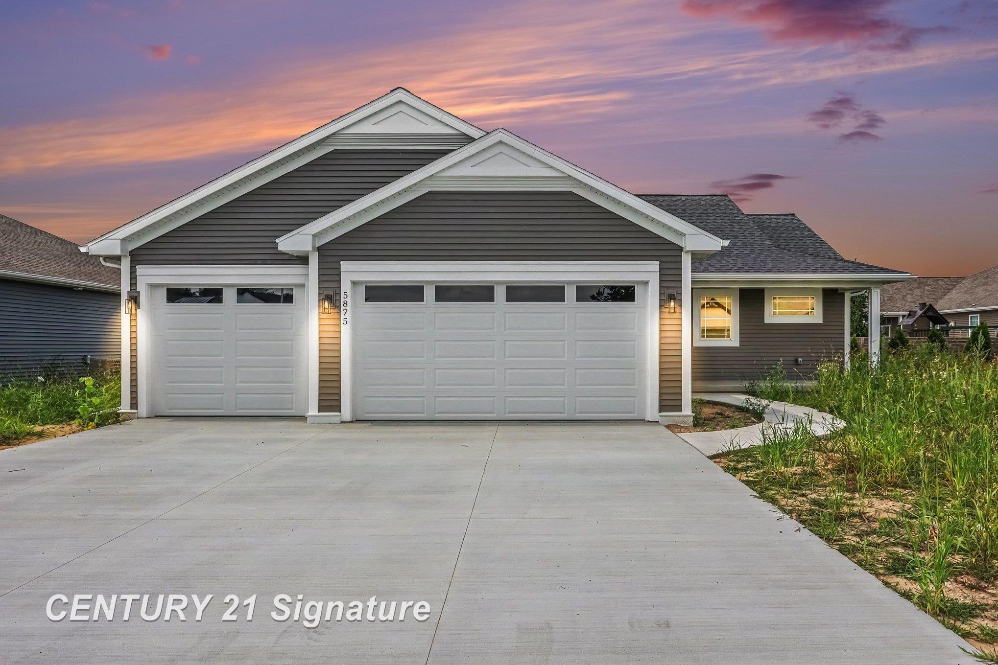 5875 Diamond Meadows Lane, Freeland MI 48623 photo 1