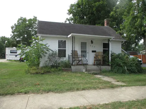 322 E Corunna Avenue, Corunna MI 48817 photo 2