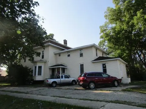 204 Michigan Avenue, Owosso MI 48867 photo 4
