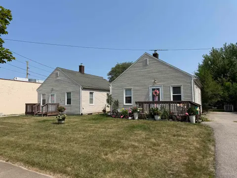 3432/3436 Court Street, Saginaw MI 48602 photo 2