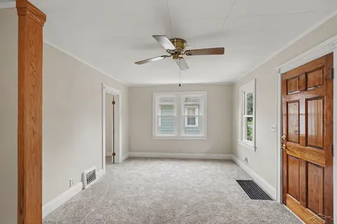 2412 N Charles Street, Saginaw MI 48602 photo 5