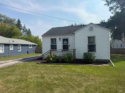 530 Church Street, Freeland MI 48623 photo 2