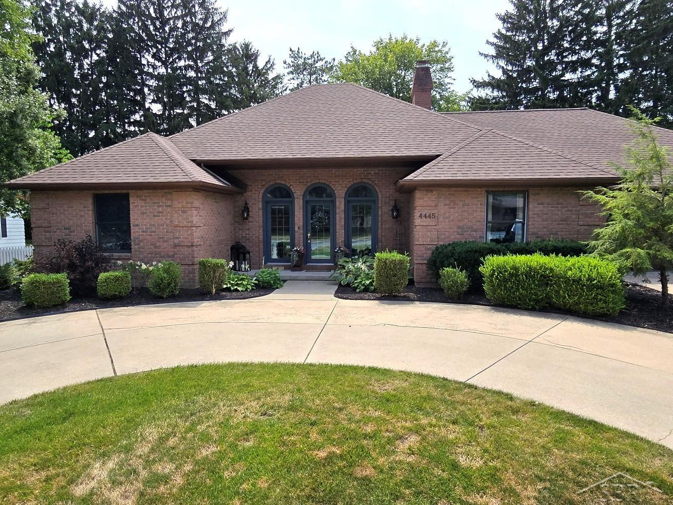 4445 Dirker Road, Saginaw MI 48638 photo 1