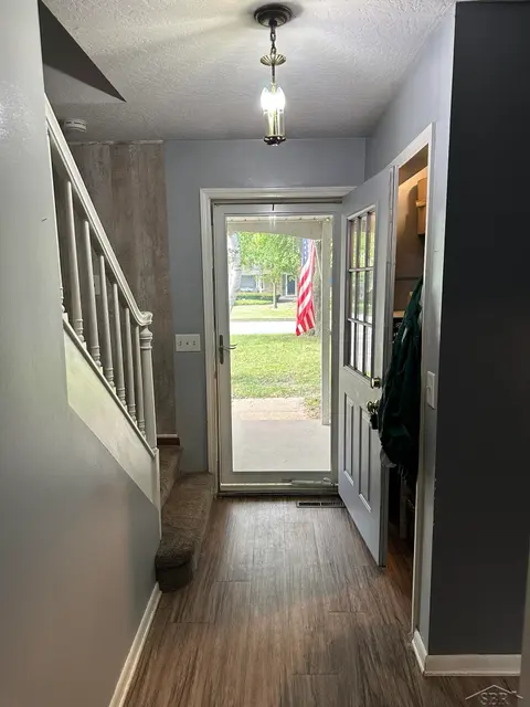5378 Constrance Drive, Saginaw MI 48603 photo 2