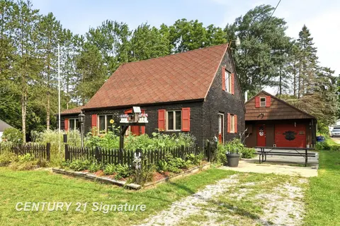 3865 Old King Road, Saginaw MI 48601 home for sale