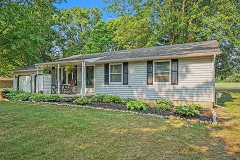 9360 Sheridan Road, Burt MI 48417 photo 2