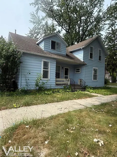 1221 Cass Street, Saginaw MI 48602 photo 2