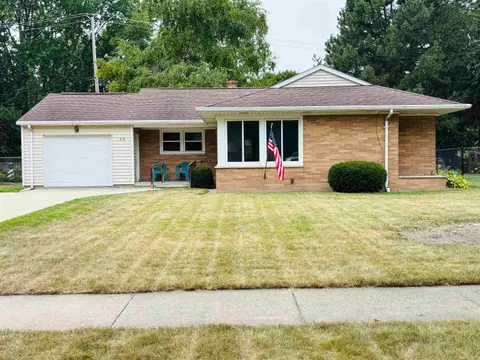 128 Beyerlein Street, Frankenmuth MI 48734 home for sale