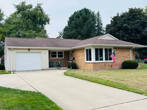 128 Beyerlein Street, Frankenmuth MI 48734 photo 2
