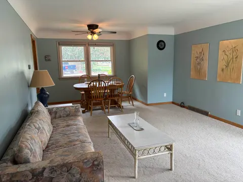 128 Beyerlein Street, Frankenmuth MI 48734 photo 3