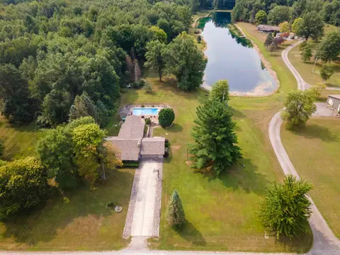 21645 Swan Creek Road, Merrill MI 48637 home for sale