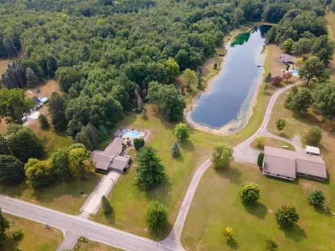 21645 Swan Creek Road, Merrill MI 48637 photo 4