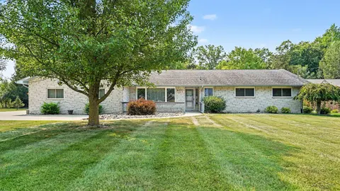 6371 Birchview Drive, Saginaw MI 48609 photo 2