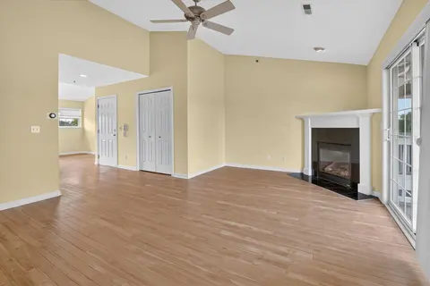 19 Cove Drive, Bay City MI 48706 photo 5