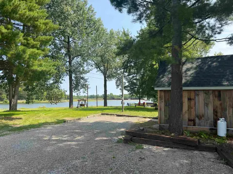 504 Hilo Road, Gladwin MI 48624 photo 5