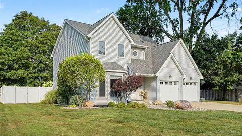 2815 Dunkirk Drive, Saginaw MI 48603 photo 2