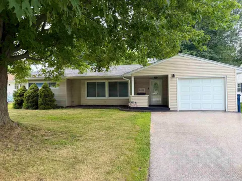 5395 Weiss Street, Saginaw MI 48603 home for sale
