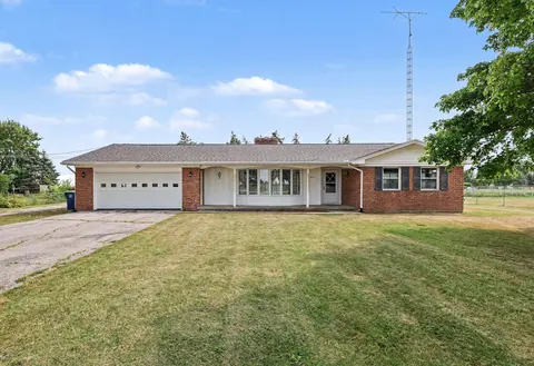 4925 W Freeland Rd Road, Saginaw MI 48604 home for sale