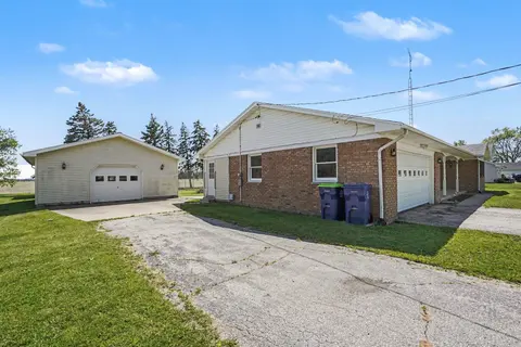 4925 W Freeland Rd Road, Saginaw MI 48604 photo 3